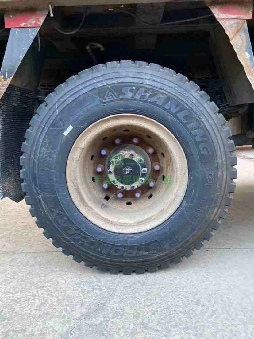 急售！大黃牌！宣德X6自卸車，前四后四，5.5米大箱，六缸220馬力，輪邊橋，前置頂，法士特10檔變速箱