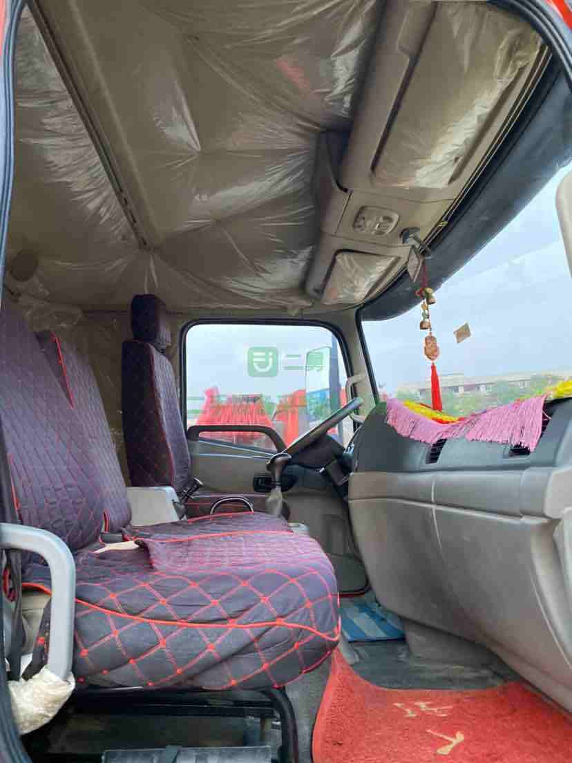 急售！東風天錦自卸車，4.5米大箱，六缸220馬力，輪邊橋，法士特10檔變速箱，100輪胎