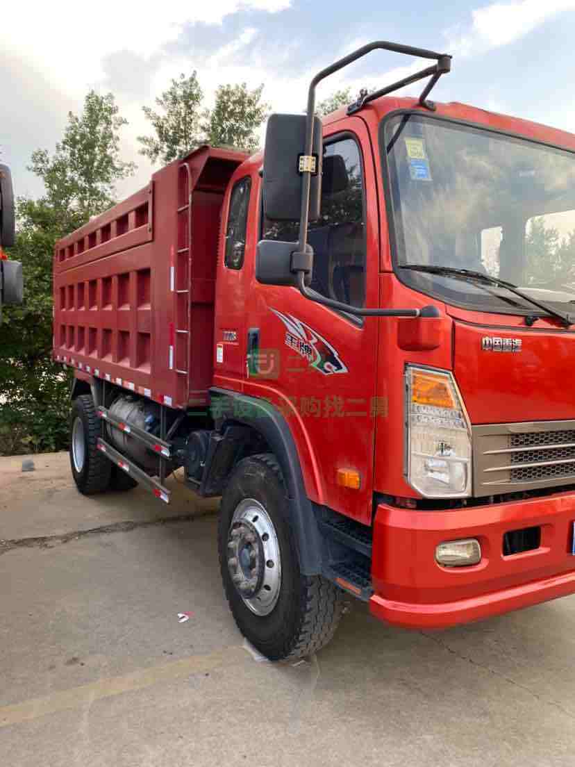 急售！重汽王牌777B自卸車，4.8米大箱，153加強橋，法士特10檔變速箱，前置頂