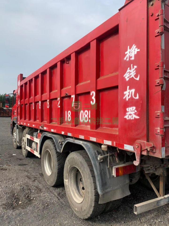 轉讓19年6米全手續全保險土方車，買好車的來[勾引][勾引][勾引]