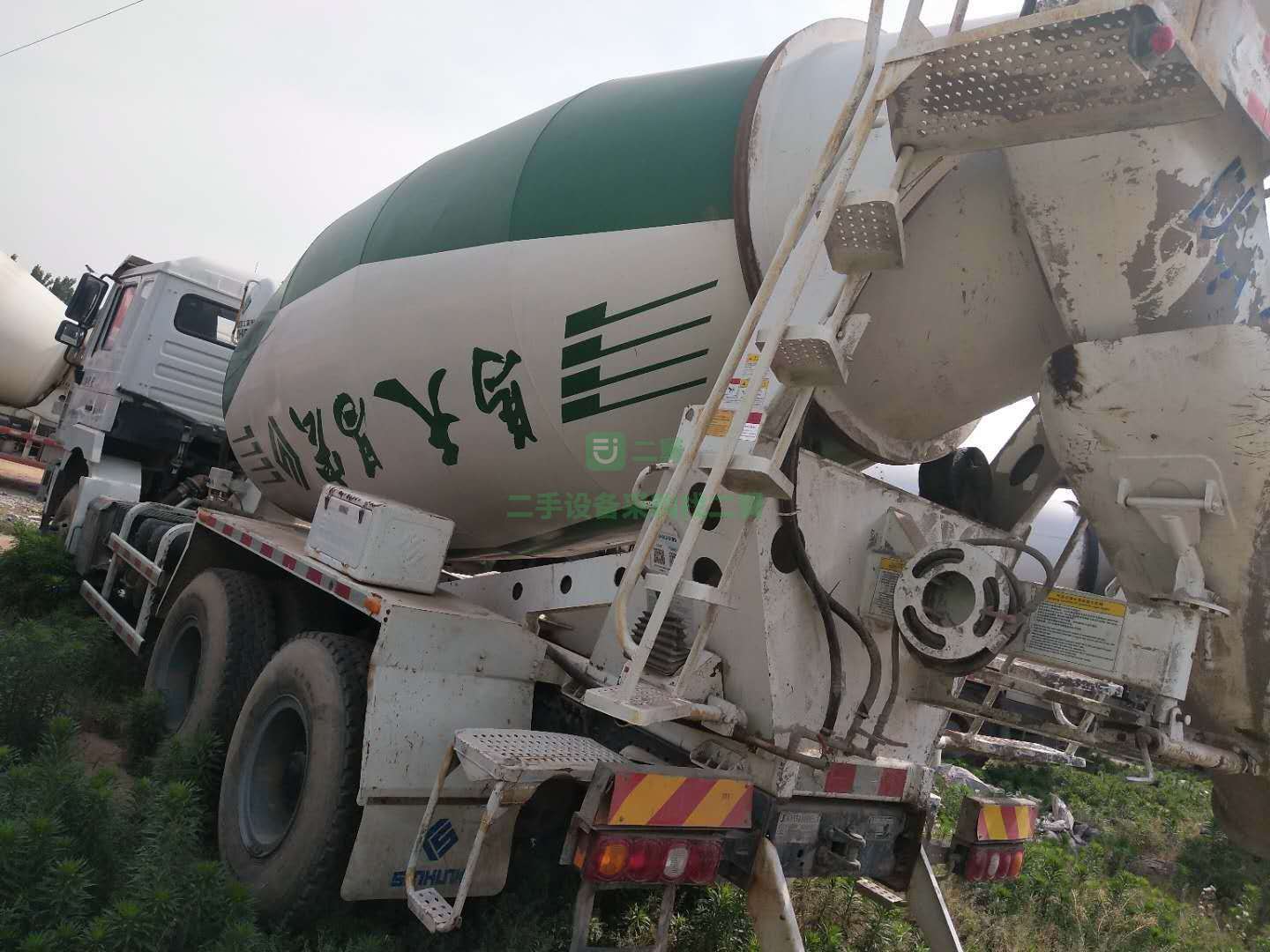 出售一臺2019年上牌德龍f3000大12方攪拌車