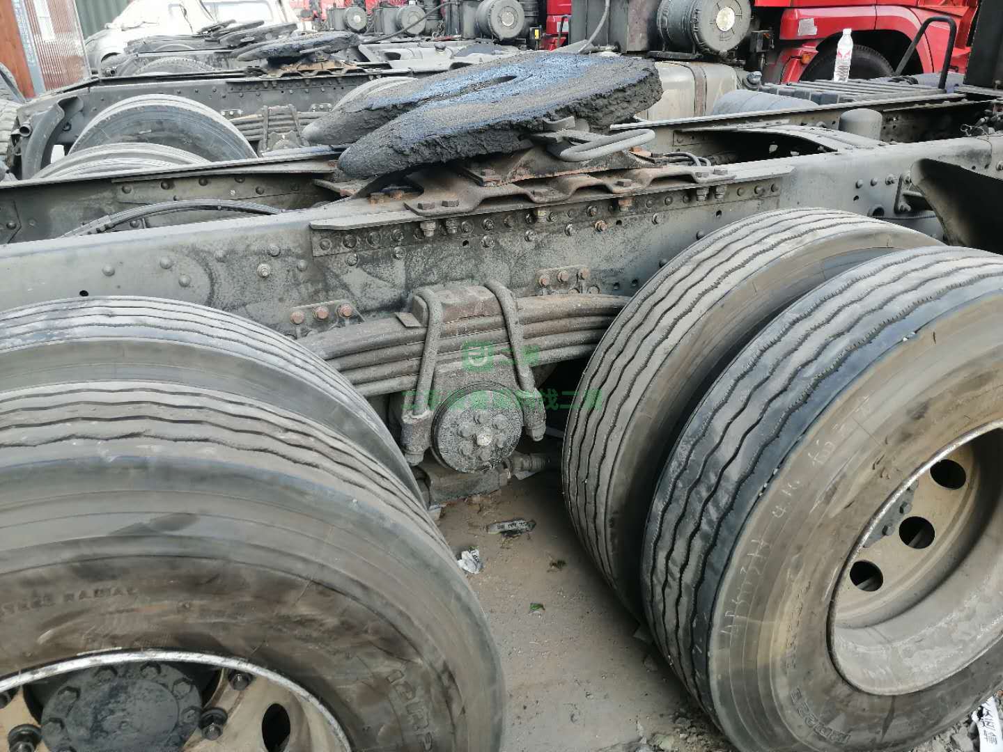 出售17年10月份，德龍X3000牽引車國五排放，雙驅(qū)輕體，430馬力