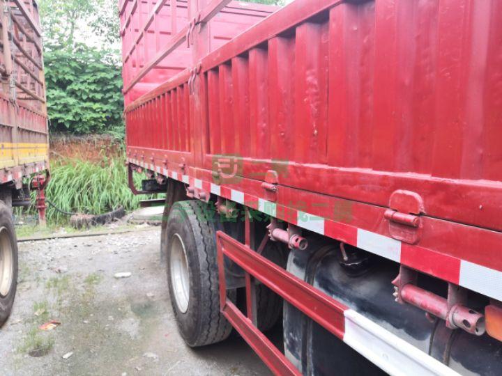 出售 7米8貨車可提檔可提檔