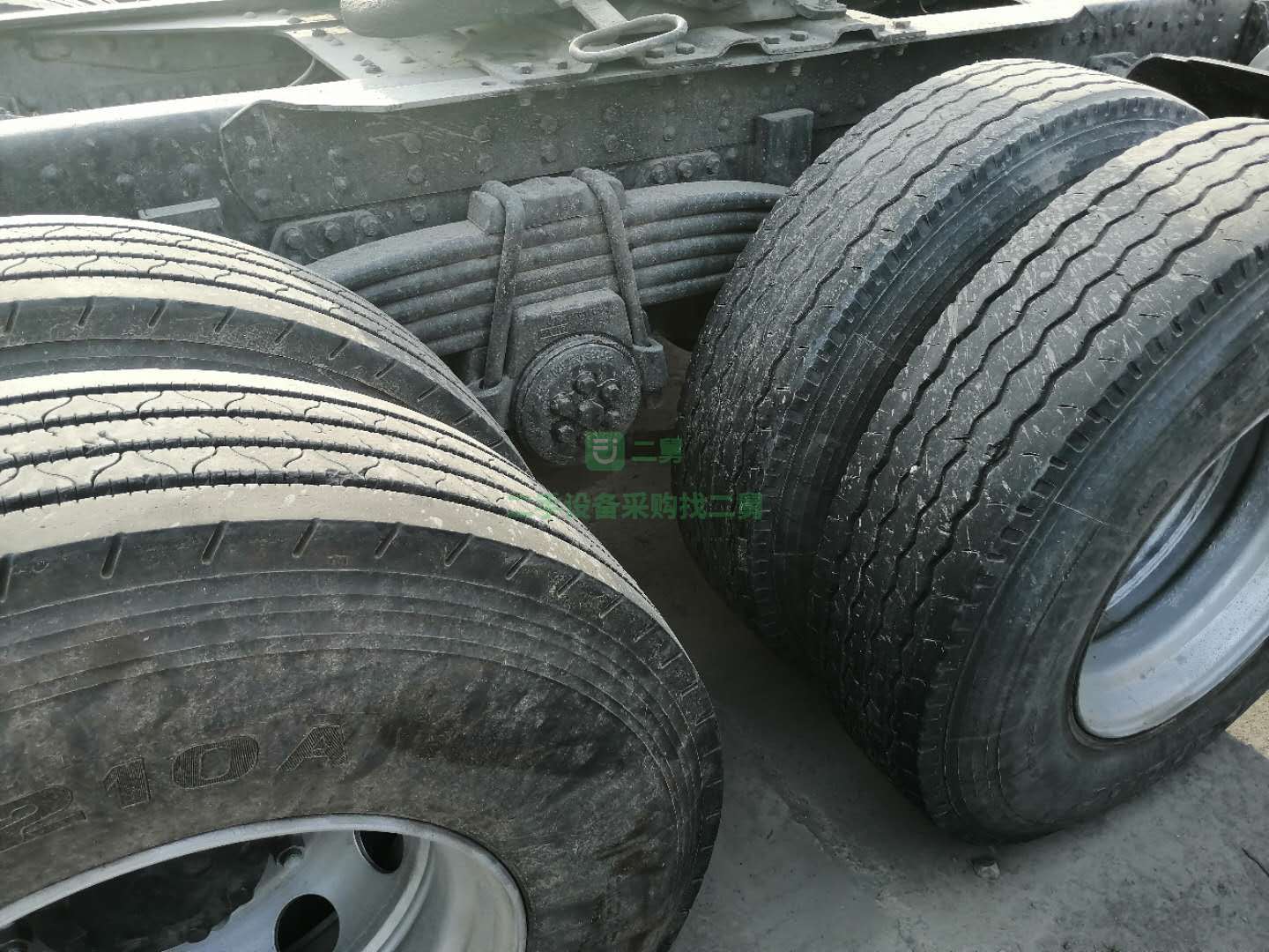 出售2017年6月份，德龍新M3000牽引車，國五排放，雙驅(qū)輕體
