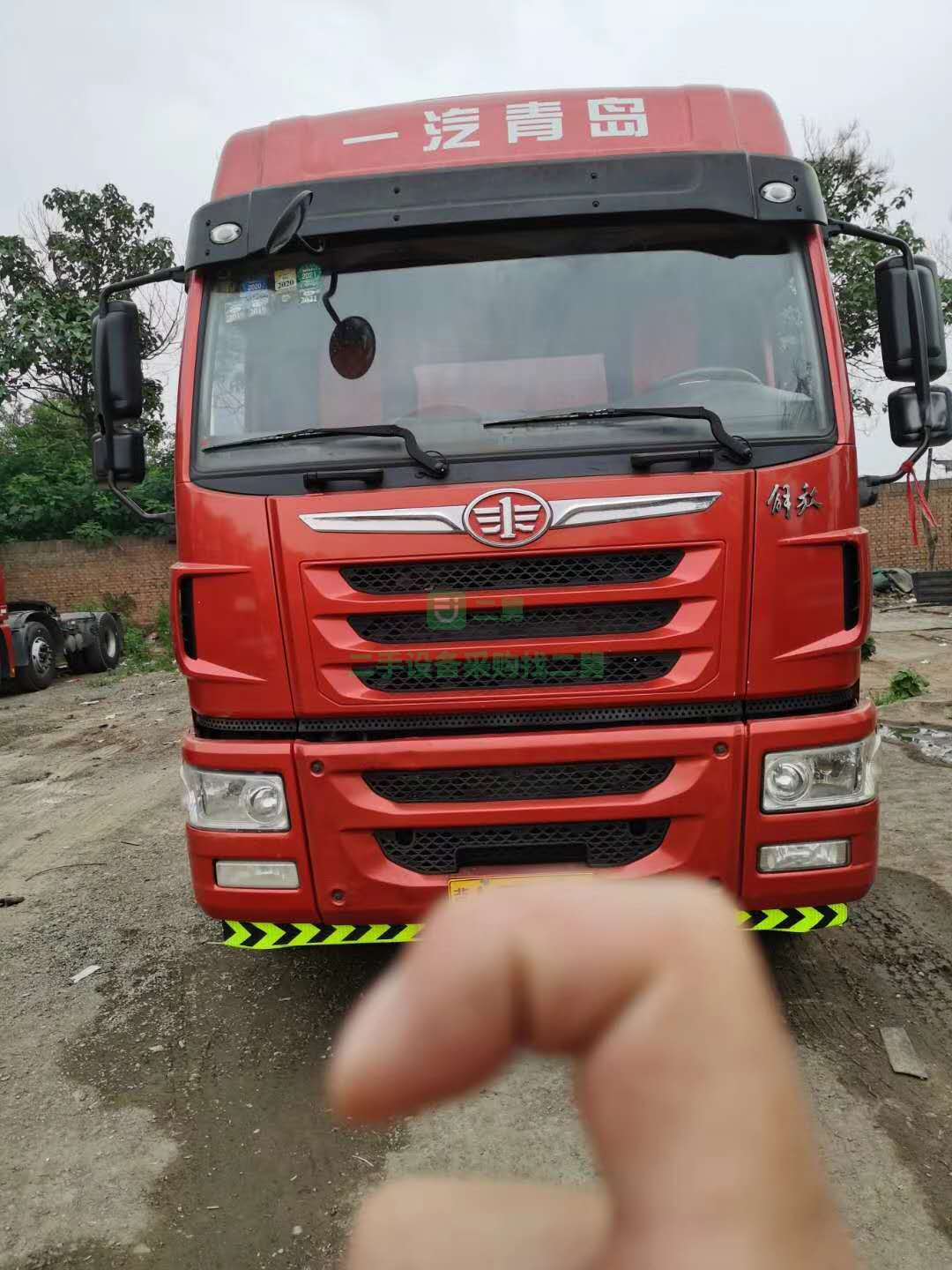 出售一臺悍威375濰柴牽引車