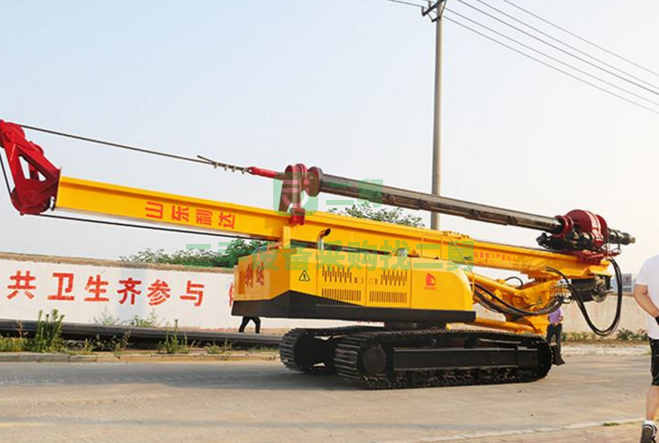 轉讓履帶式靈活型 LD-525機鎖桿旋挖鉆機