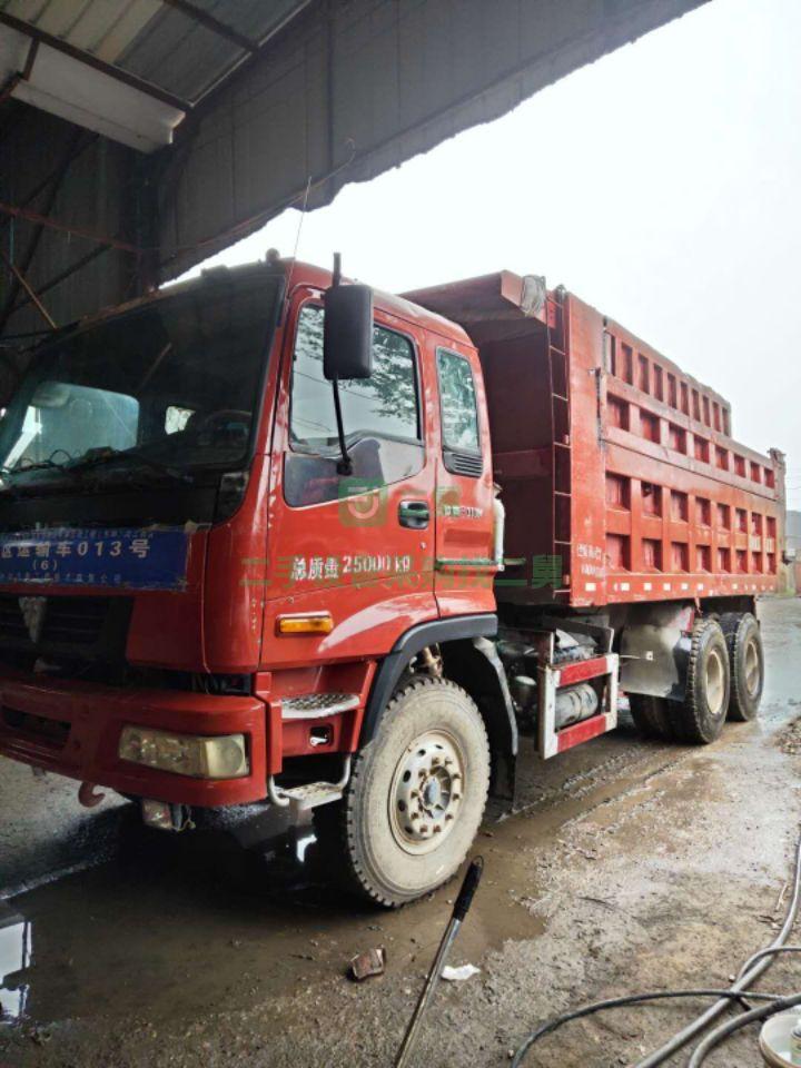 出售12年6.2米全手續(xù)土方車個(gè)人干活車需要的聯(lián)系吧車主急賣今日秒