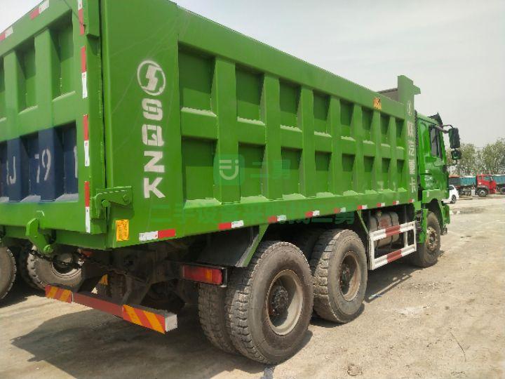 出售環保綠德龍F3000后八輪自卸車