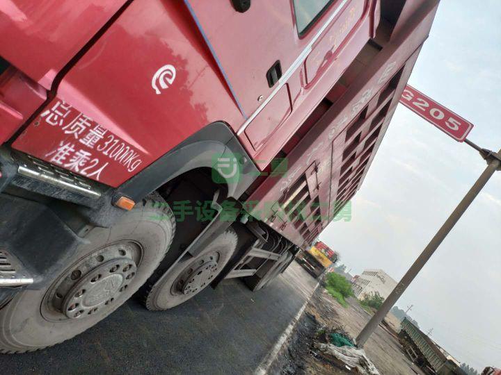 出售17年7月380馬力土方車，全手續(xù)全保險，正品輪胎，檢車保險
