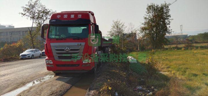 出售二手6×4380馬力中國重汽豪翰牽引車