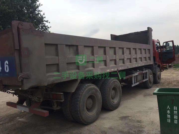 出售15年沒有手續，歐曼前四后八自卸車，全車原版，全車三包正品輪胎。