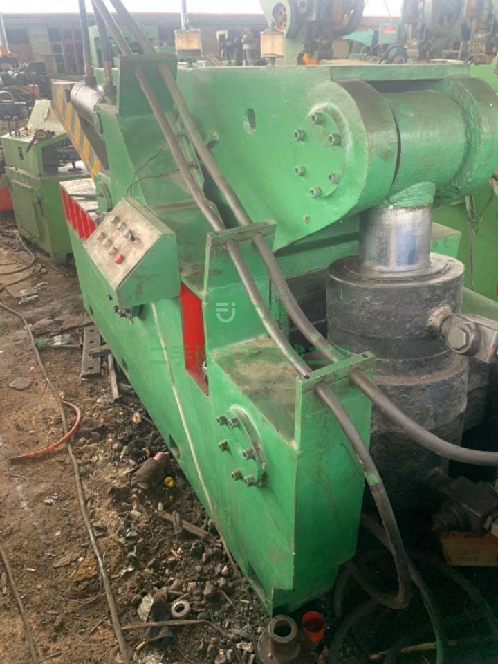 急售江陰華宏250噸剪切機