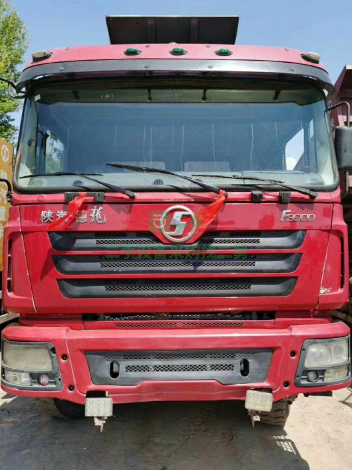 出售二手的15年德龍F3000土方車