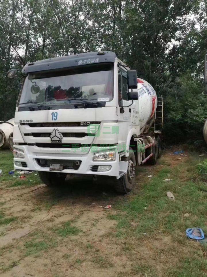 14年豪沃三一大12精品車況攪拌車，正干活的車，支持全國提檔分期