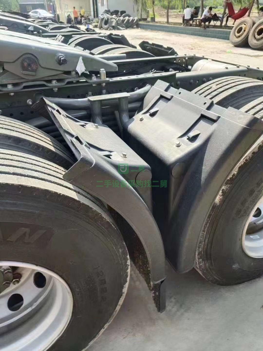 出售二手HOWOT7雙驅 輕體牽引車