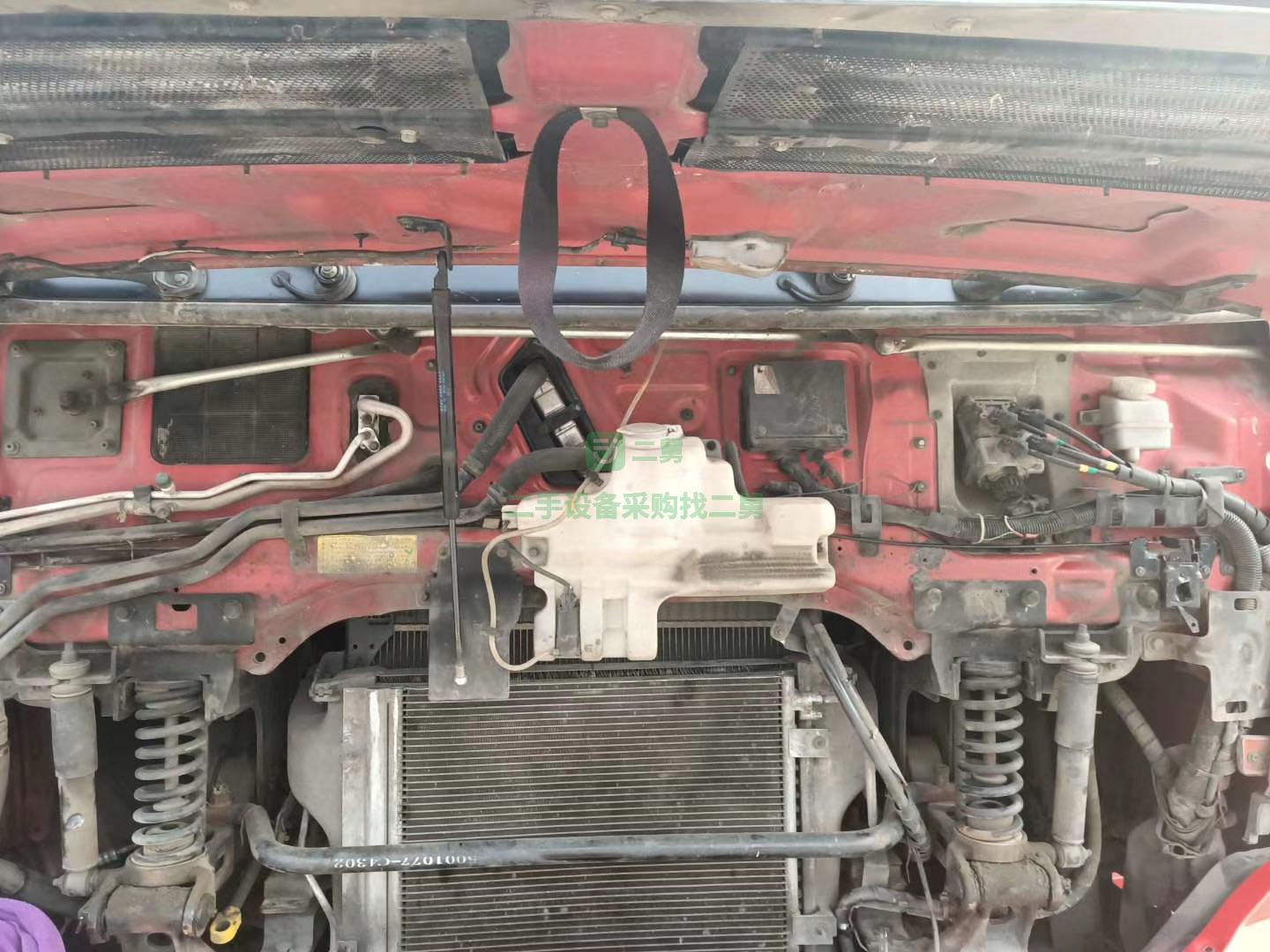 出售國四東風天龍 雙驅輕體 420 馬力牽引車