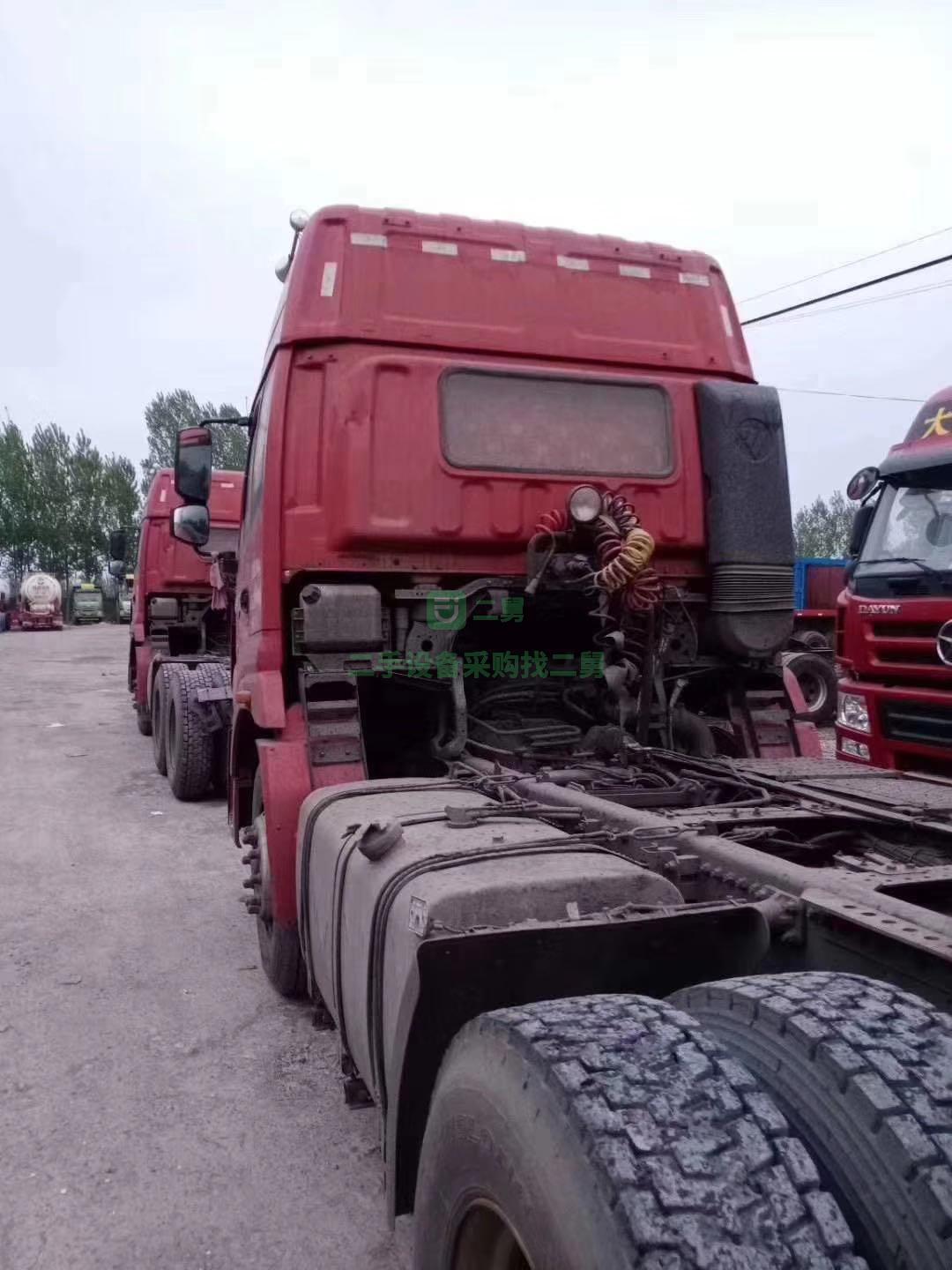 出售福田歐曼ETX牽引車，輕體 400馬力~濰柴 實(shí)表跑3萬(wàn)公里可提檔過(guò)戶 可分期