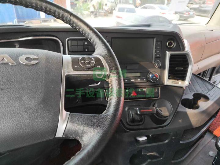急售九成新精品車格爾發(fā)K7牽引車