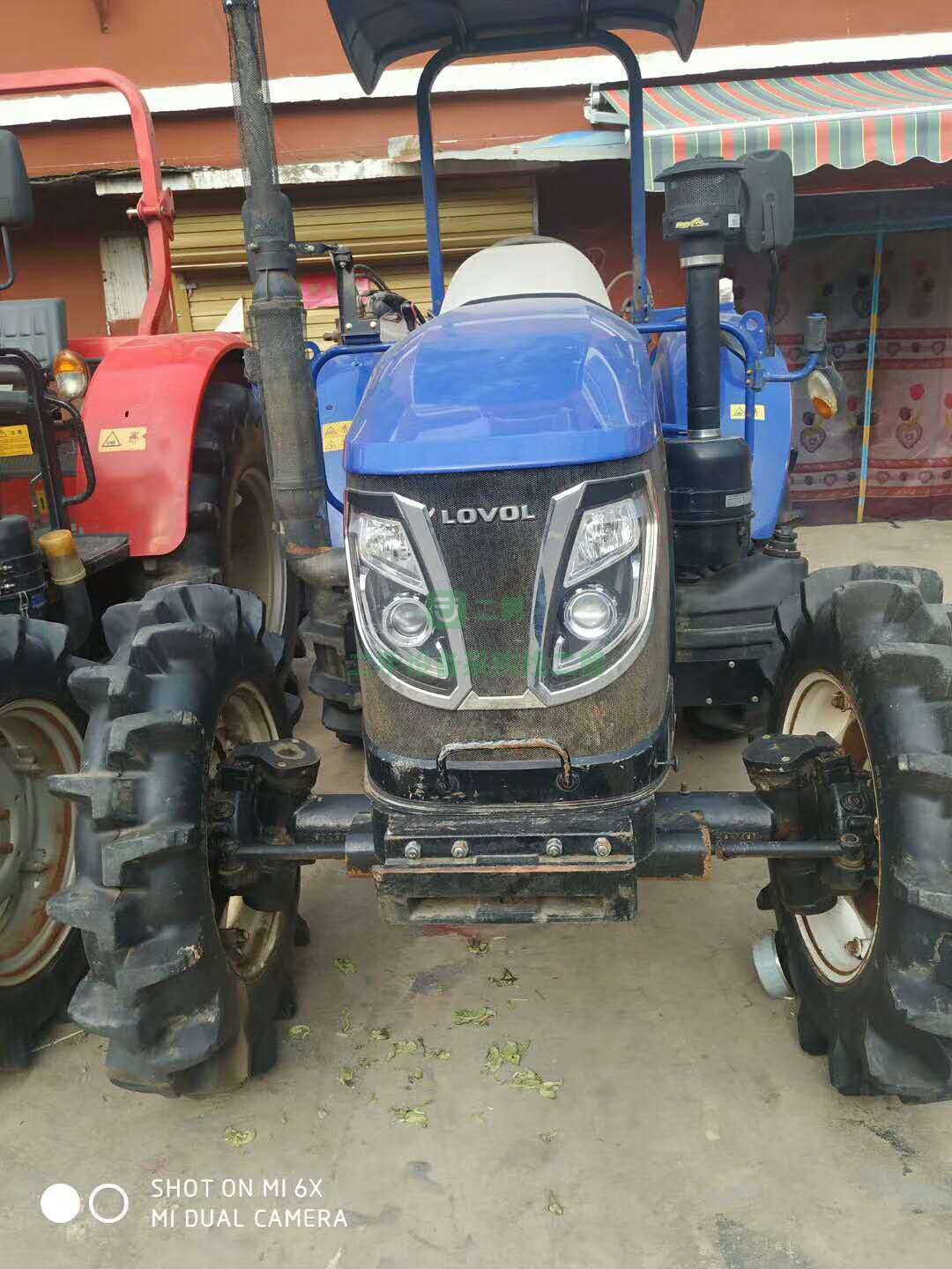 一臺雷沃歐豹輪式704拖拉機(jī)出售，車子好不好自己看