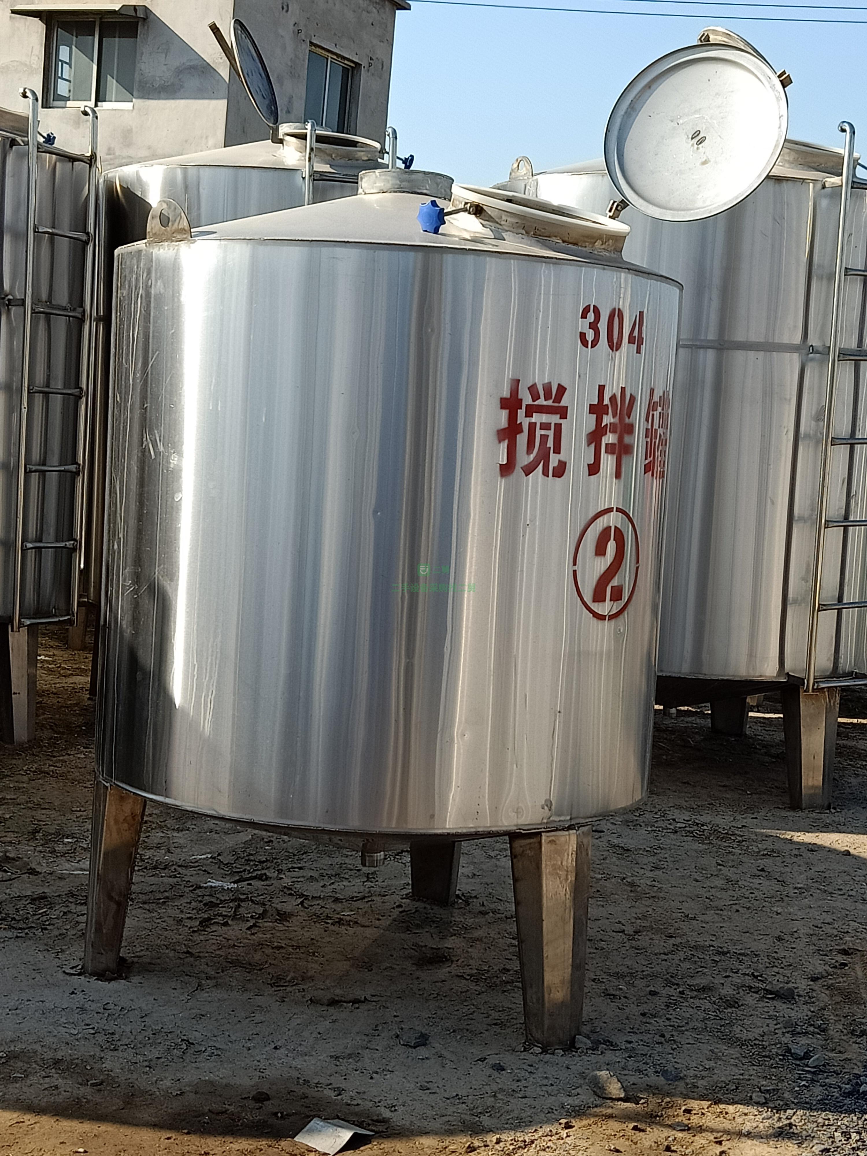 常年供應二手不銹鋼發酵罐、儲罐、濃縮罐、壓力罐