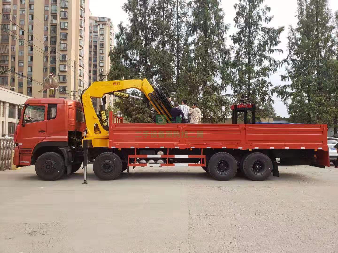 出售二手的九成新的徐工、東風隨車吊