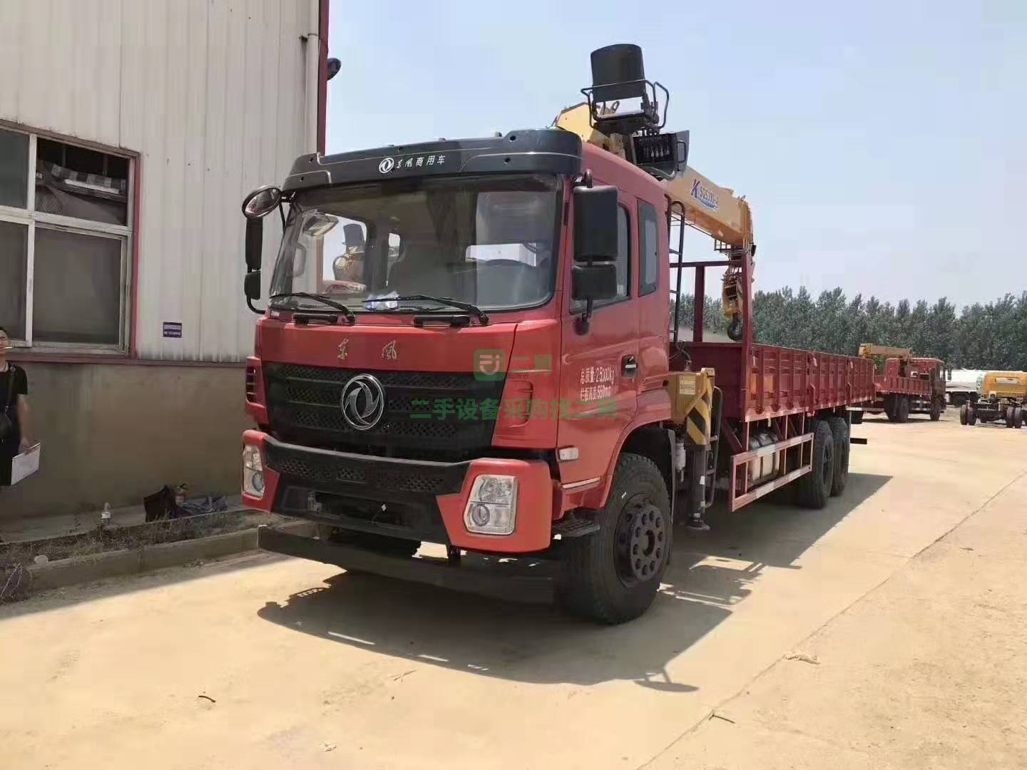 出售二手的九成新的徐工、東風隨車吊