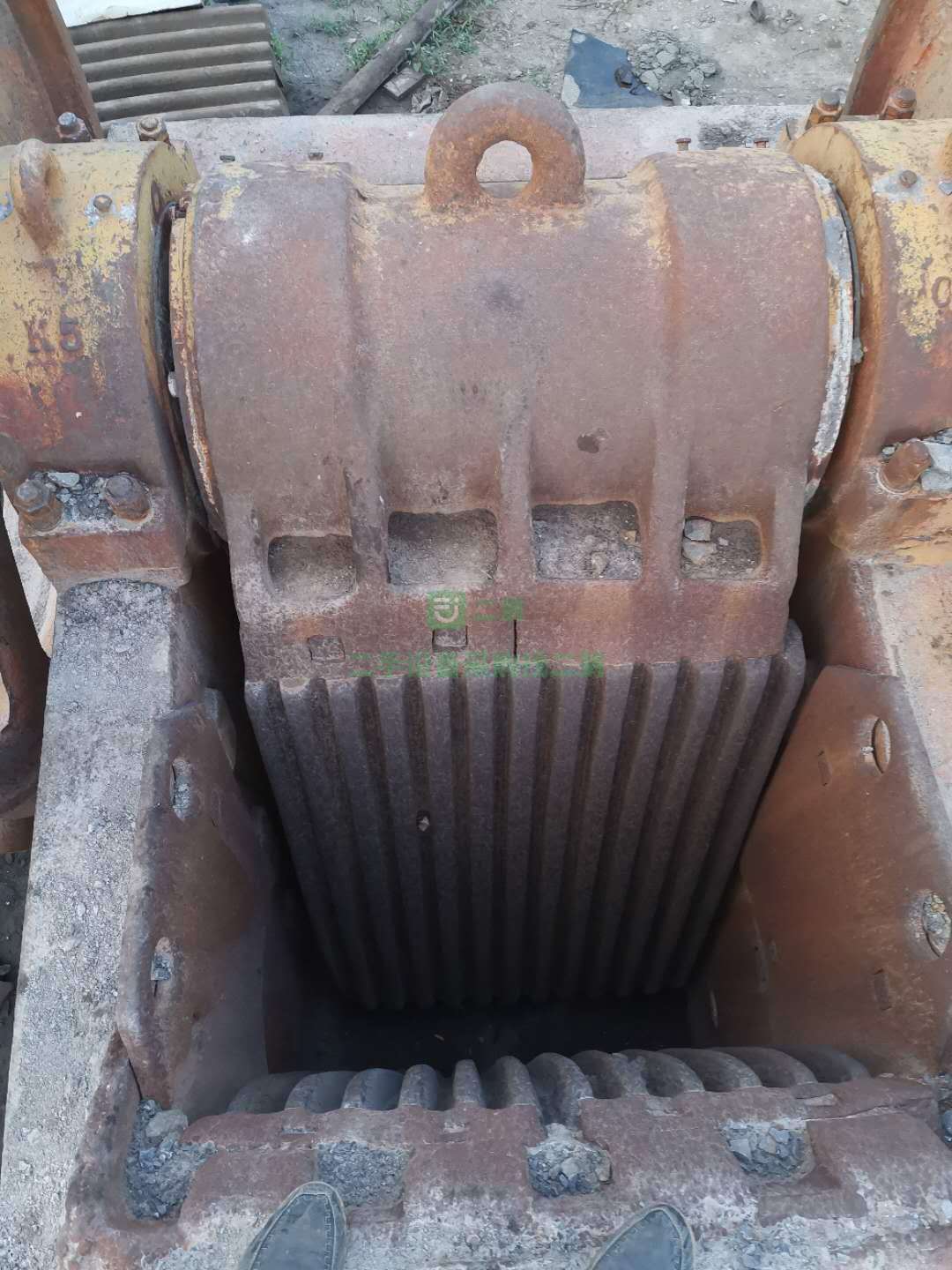 出售600/900破碎機(jī)，帶電機(jī)6.8萬