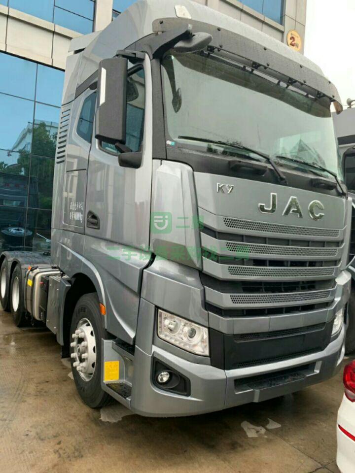出售跨越k7，510馬力康明斯發動機ZF16檔變速箱牽引車