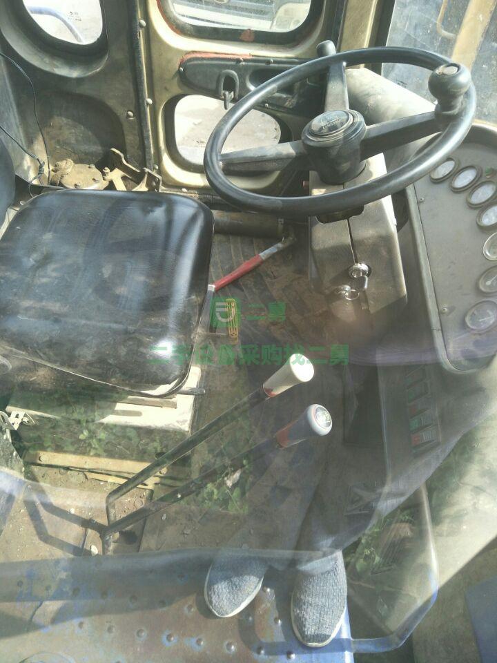 出租二手的12年龍工850裝載機