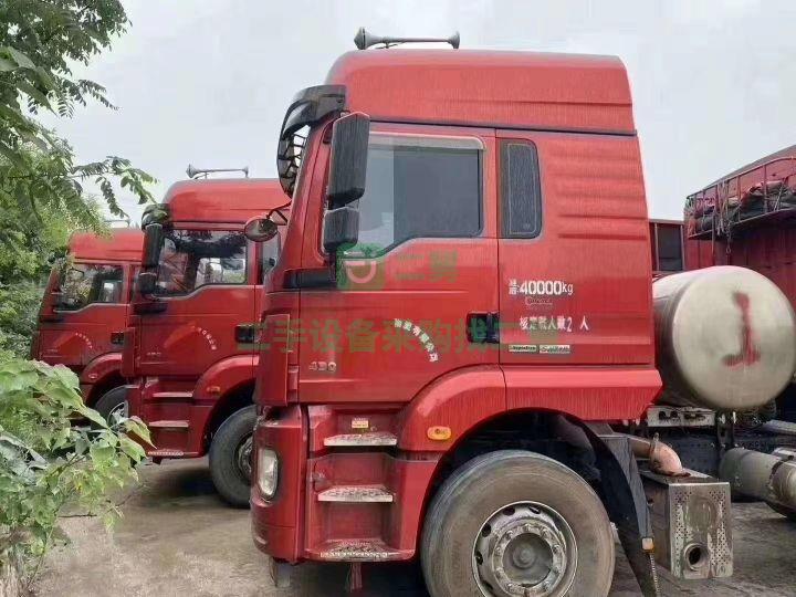 急售公司扣押車LNG德龍M3000燃氣牽引車