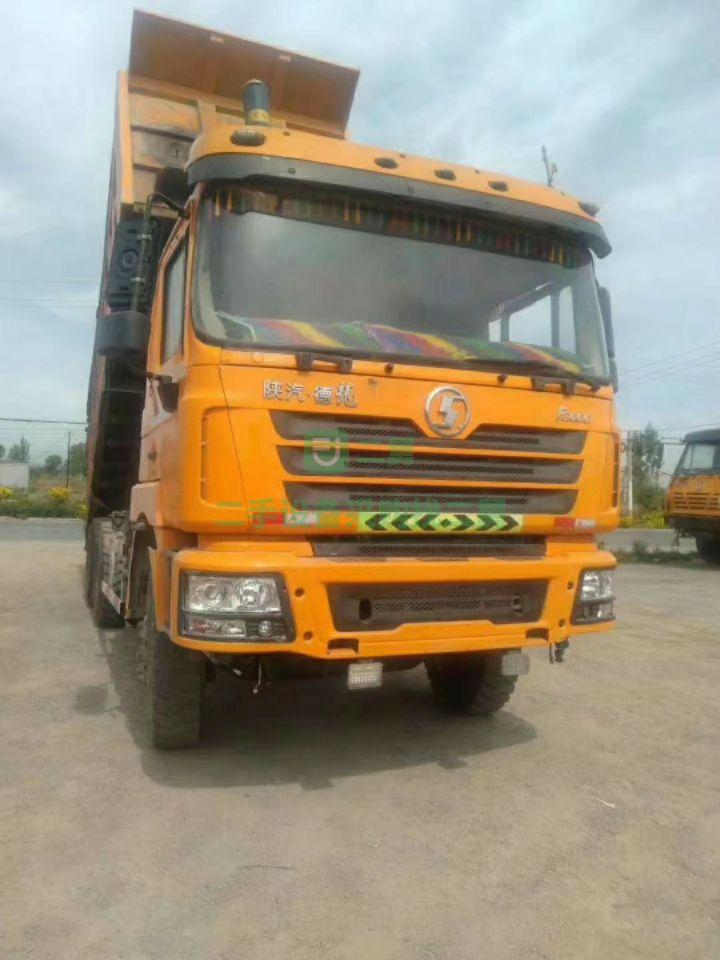 出售二手的七成新的德龍F3000土方車380馬力