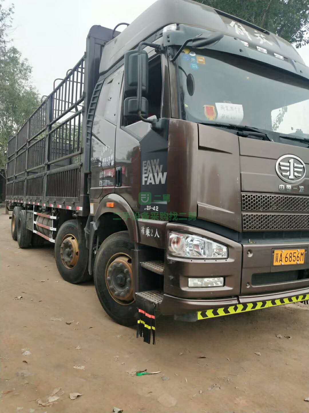 出售一臺J6前四后八貨車，420馬力