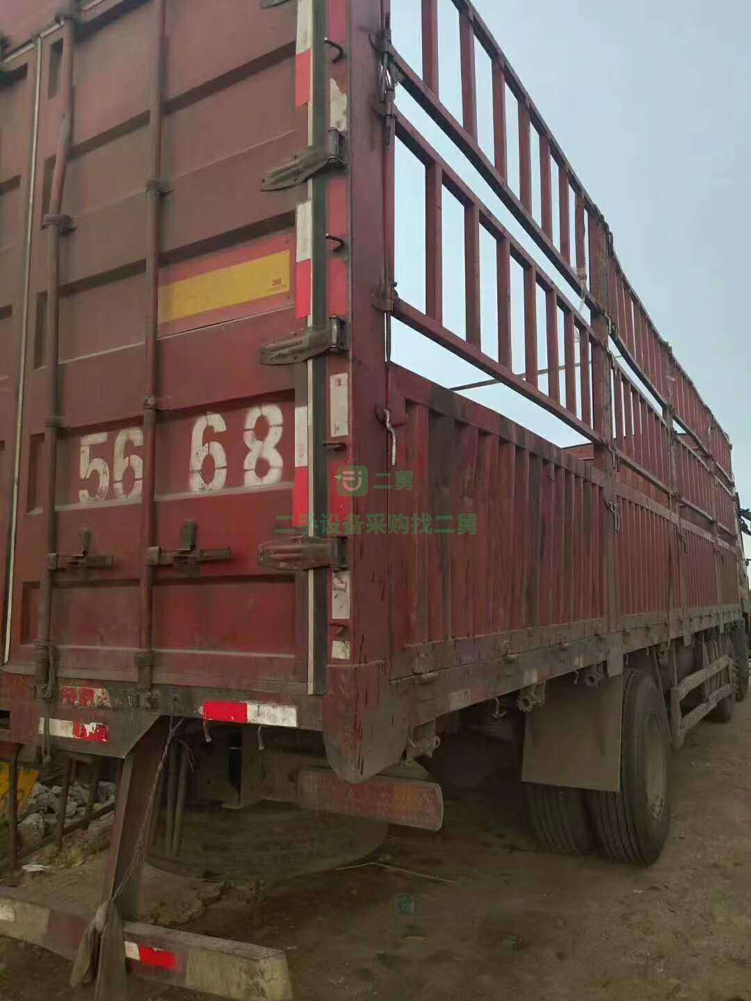 出售16年6月天龍220前四后四9.6米大保險(xiǎn)貨車