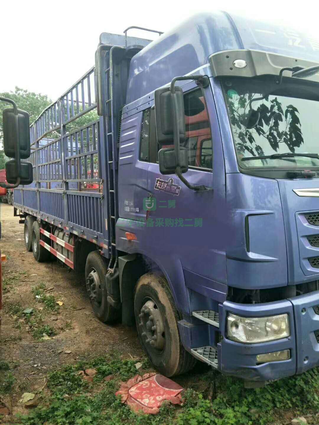 國五途威350馬力前四后八高欄貨車出售