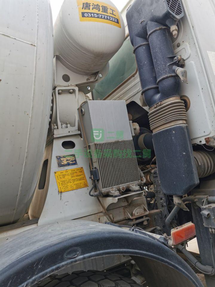 出售二手的九成新的17年豪沃唐鴻大20方攪拌車