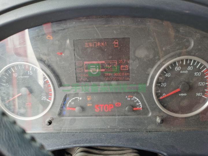 出售二手的18年6月德龍X3000 500 輕體牽引車(chē)
