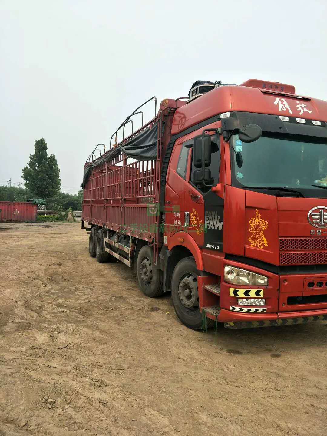 出售解放420前四后八綠通版高欄貨車