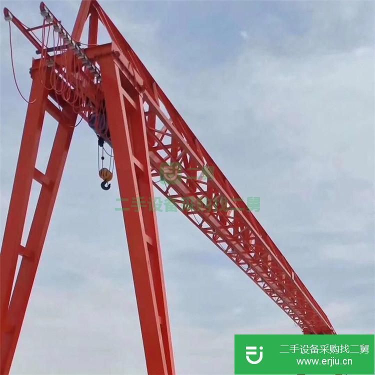 出售山東二手單梁雙梁門式起重機(jī)