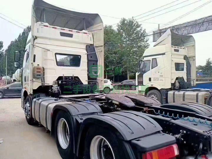 急售解放J6P牽引車國(guó)五550馬力
