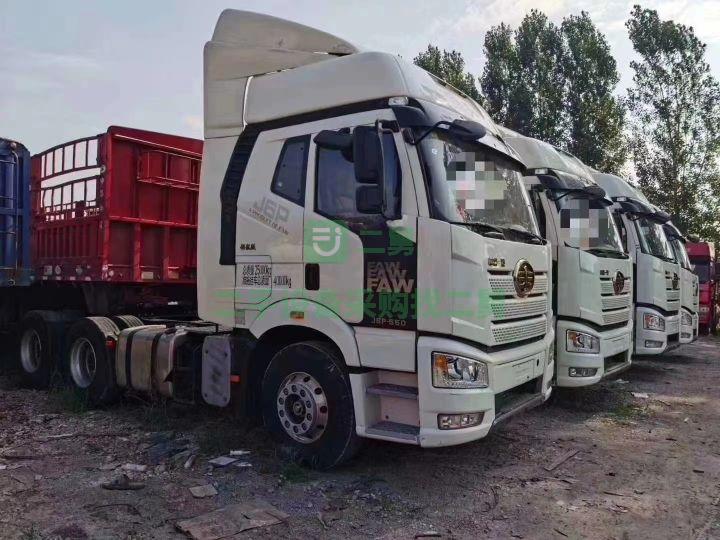 急售解放J6P牽引車國(guó)五550馬力