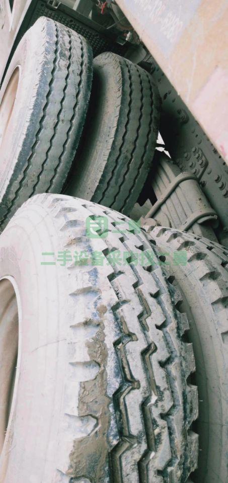 轉讓解放J6P420牽引車 一年整帶全保險