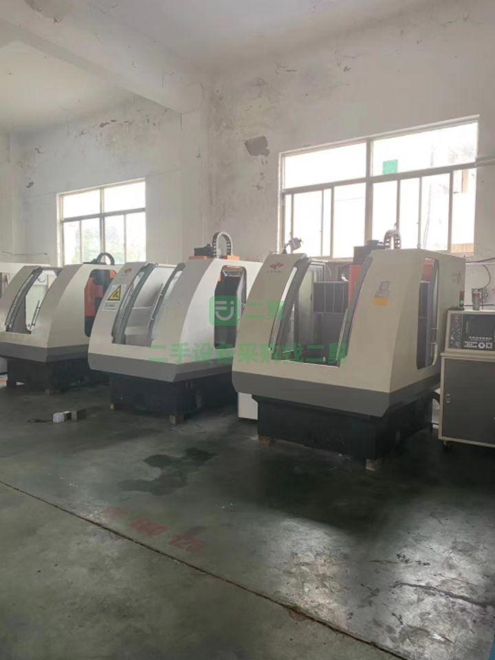 出售二手八成新的數控機床，現貨在位