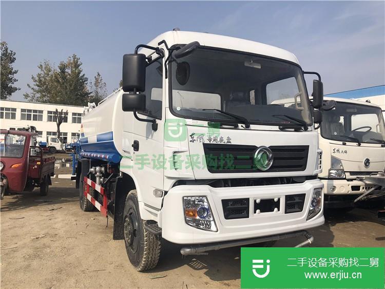出售湖北東風(fēng)12方二手灑水車(chē)