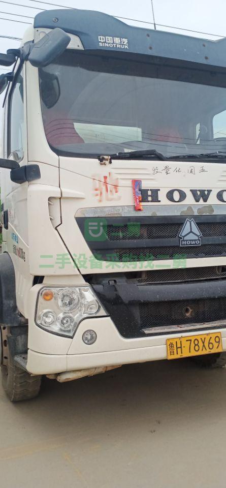 出售豪沃凌宇輕量化前四后八大12方攪拌車