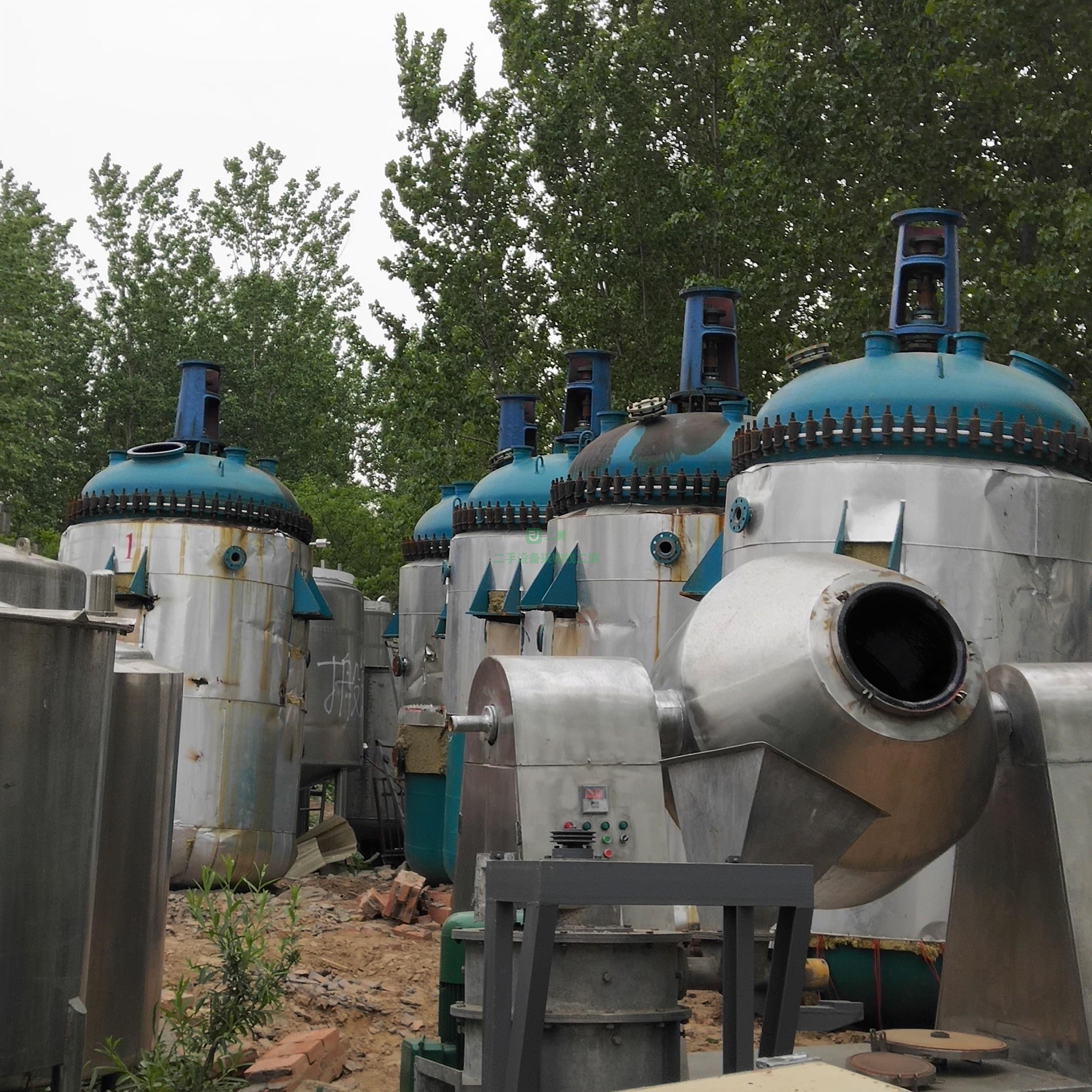 出售二手不銹鋼反應釜、隔膜壓濾機、蝶式離心機