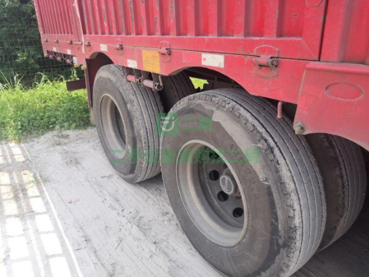 急售解放JH6國五一年內(nèi)的牽引車