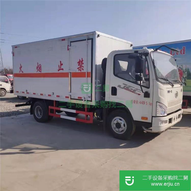 湖北出售二手程力廂式危險品運輸車