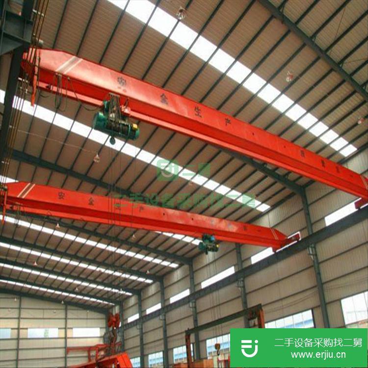 重慶出售二手起重機 10萬左右  九成新