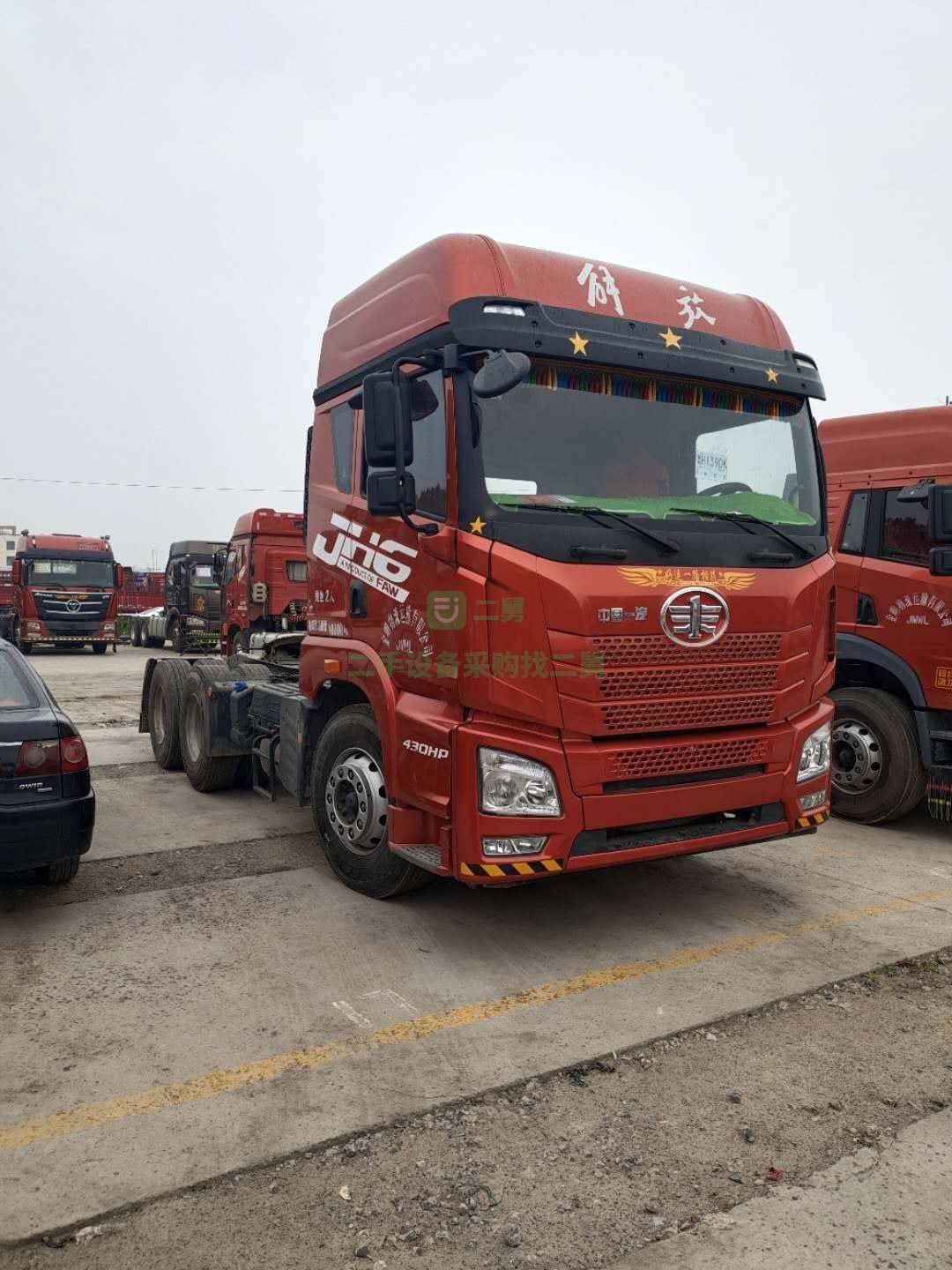19年2月份解放JH6牽引車，國五排放，雙驅(qū)輕體，430馬力，濰柴動力