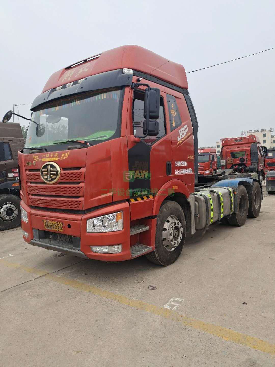出售解放J6P牽引車，國五排放，雙驅輕體，領航版460馬力